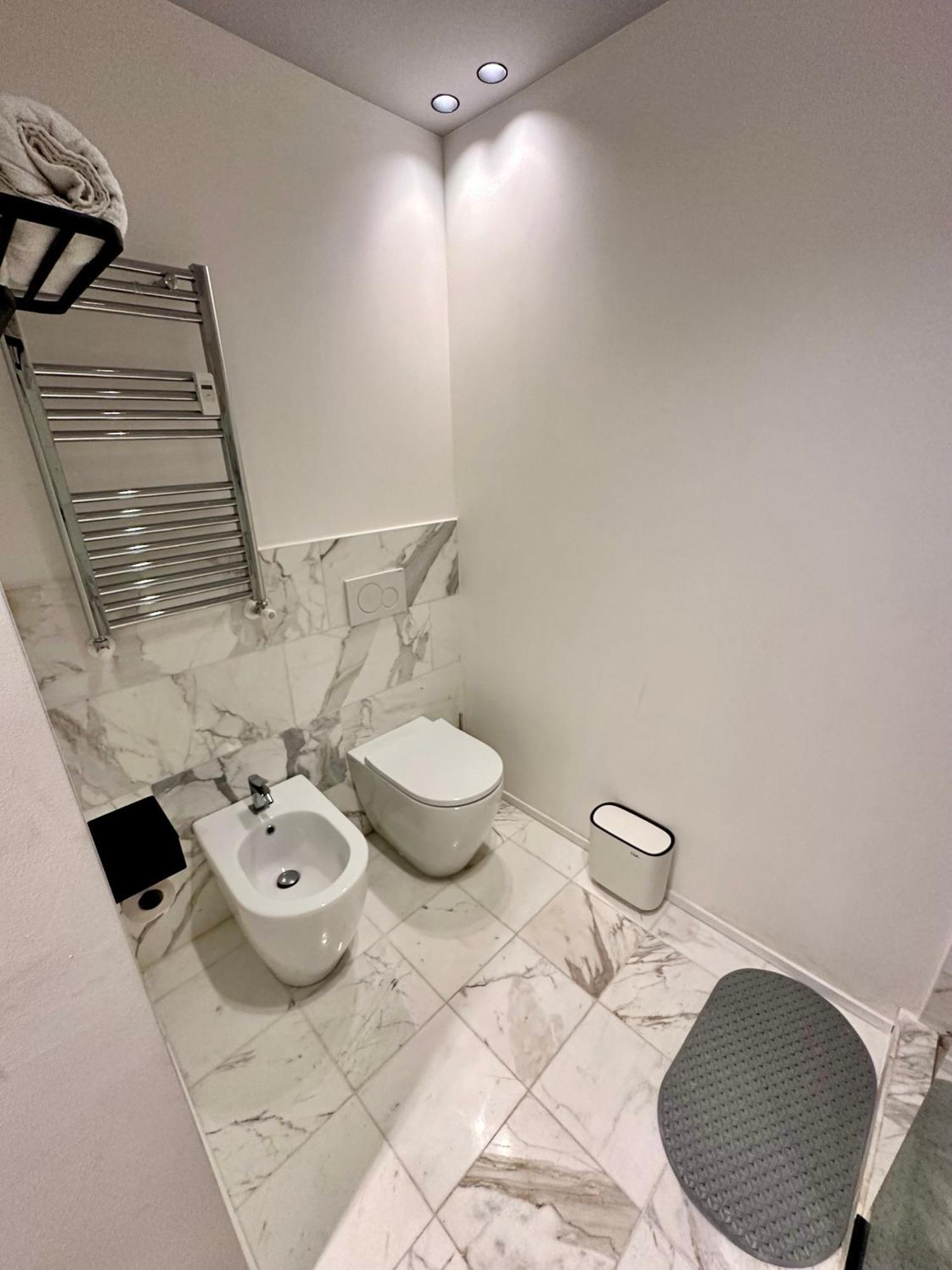Casa Broletto - Centro Citta Apartment Milan Bagian luar foto
